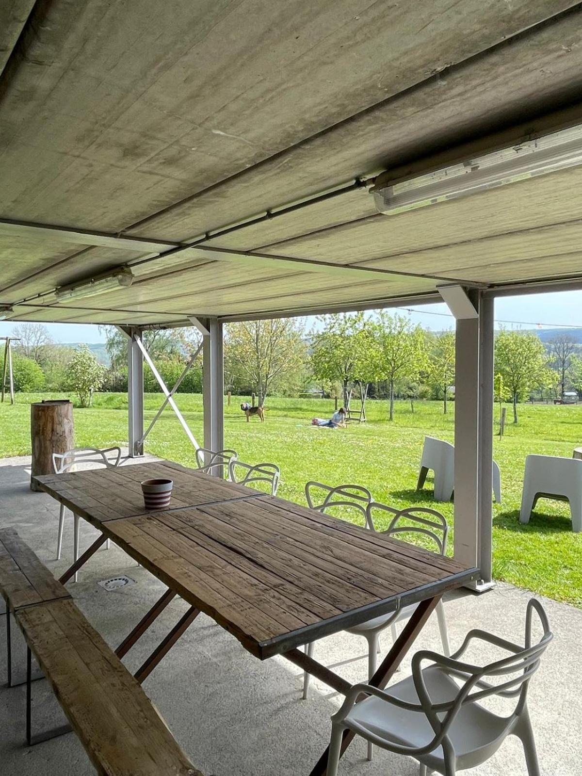 La Croisee Des Champs, Gite Entre Durbuy Et La Roche En Ardenne Érezée Exterior foto